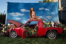 The Contemporary Artist Behind Beyonce&#39;s Pregnancy Photos